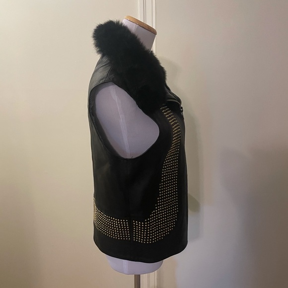 Ernte genuine leather vest with gold stud detail - Picture 5 of 16